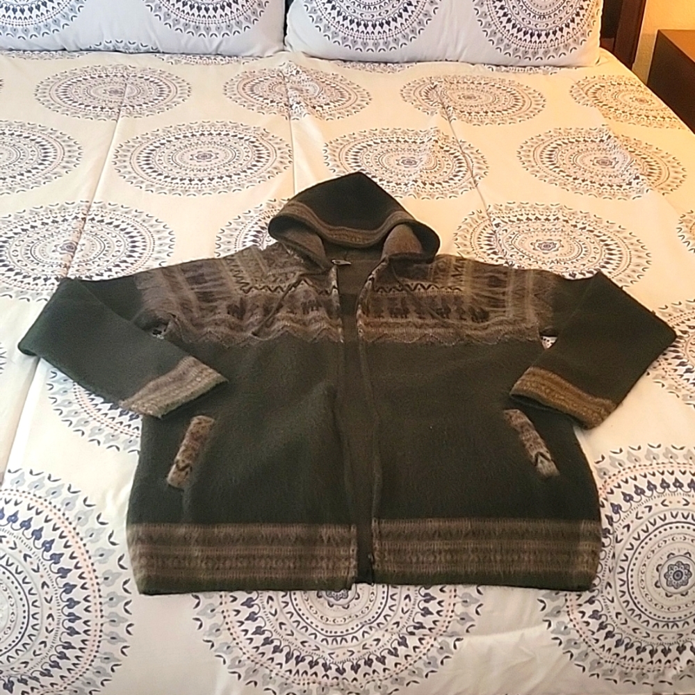 Authentic Ecuadorian Alpaca Wool Sweater